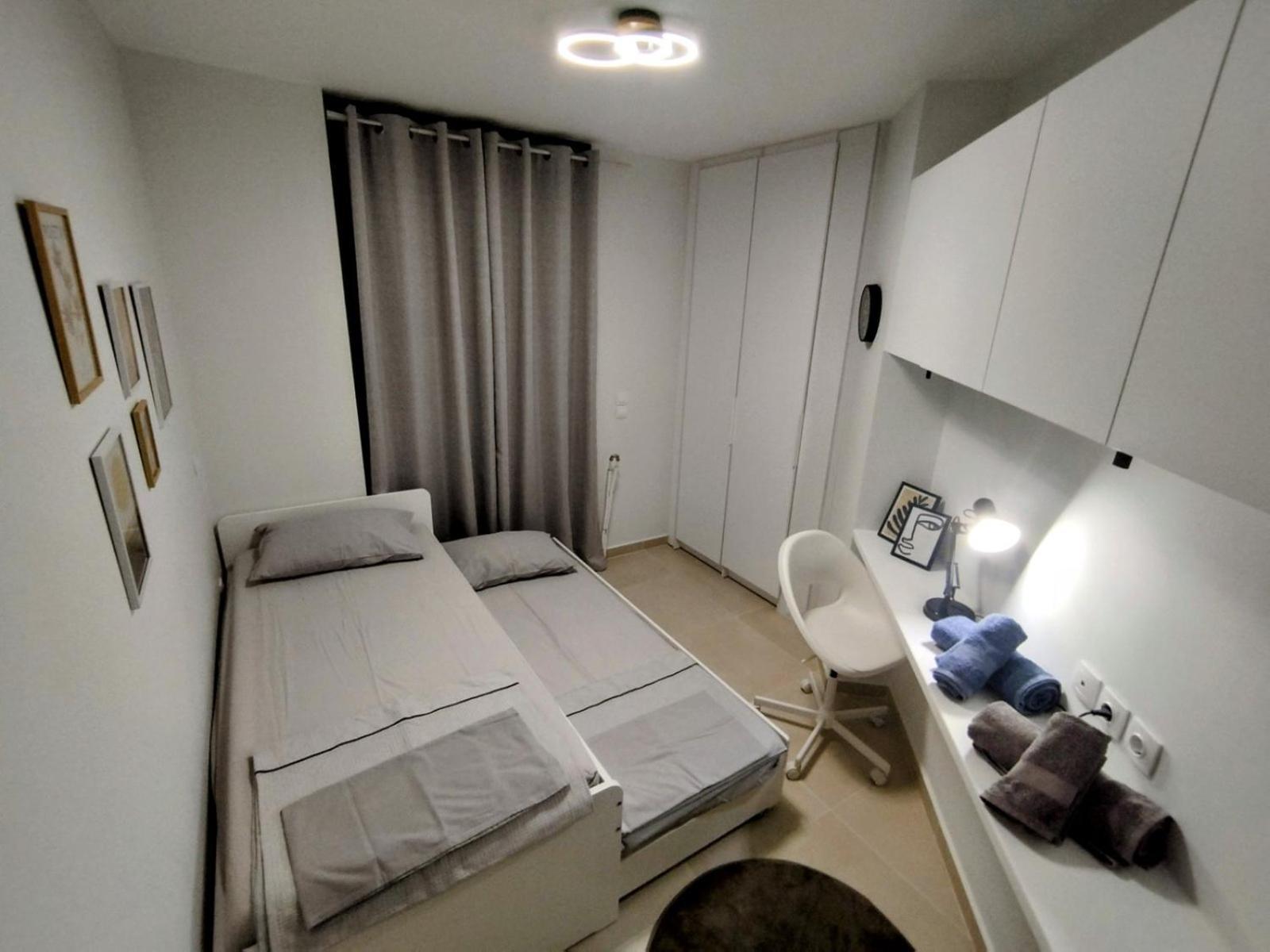 Floral Home 1 - Ground Floor Apt With Courtyard And Private Parking! Athen Exterior foto