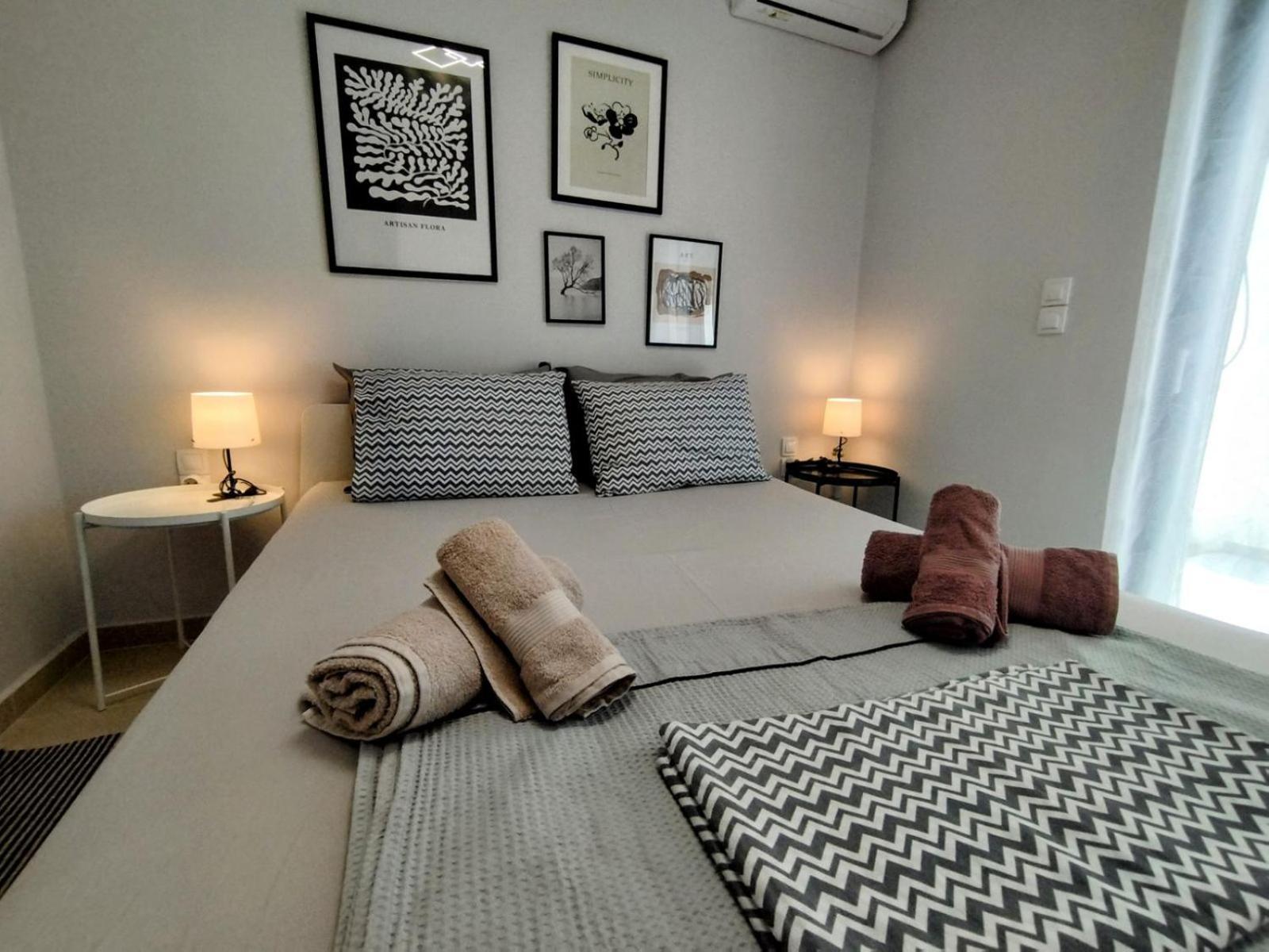 Floral Home 1 - Ground Floor Apt With Courtyard And Private Parking! Athen Exterior foto