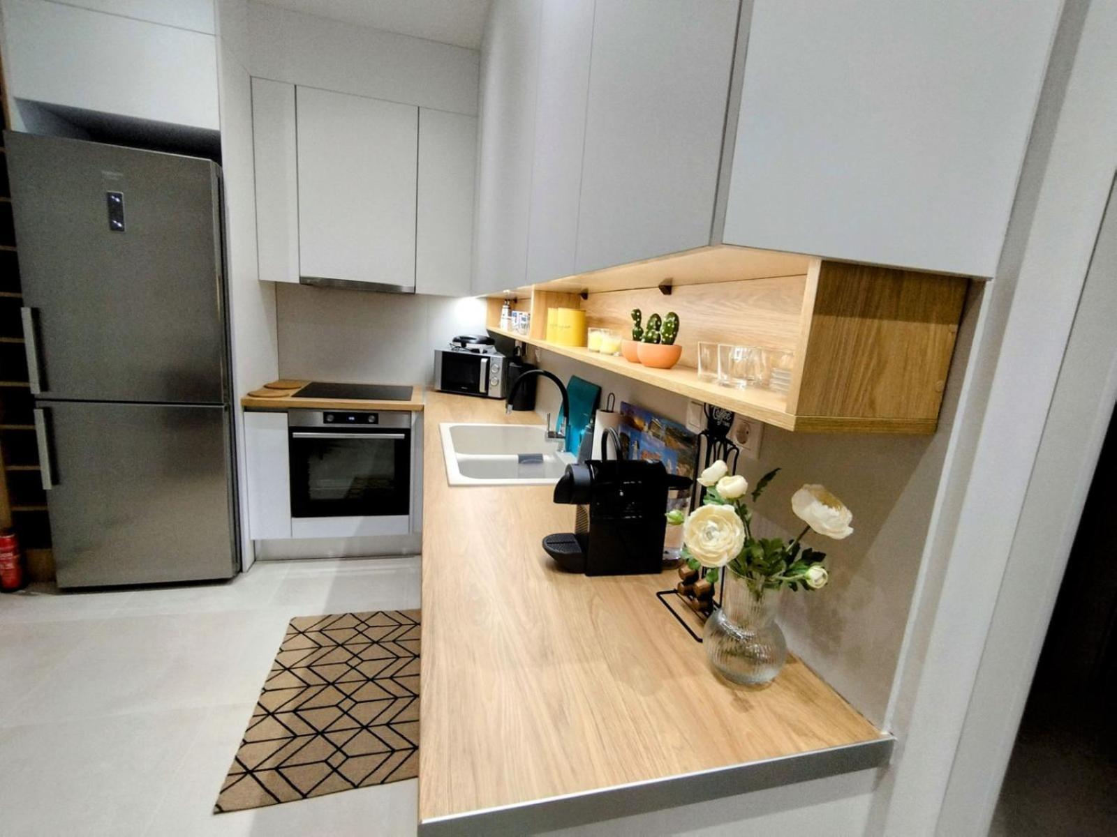 Floral Home 1 - Ground Floor Apt With Courtyard And Private Parking! Athen Exterior foto